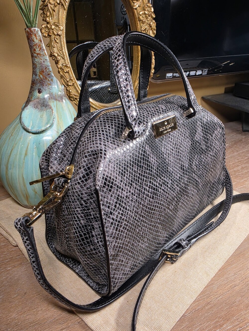 kate spade Gray Python-Embossed Leather Crossbody Satchel NWOT (Retail $398) - Picture 15 of 15